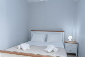 J&T Apartment - 150m from the beach